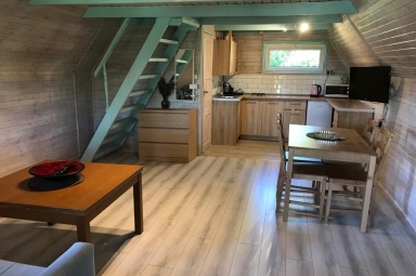 DOMEK Z DUŻYM TARASEM