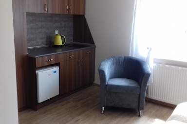 MIRELLA - pok&oacute;j nr 10 z aneksem kuchennym (2 osobowy)