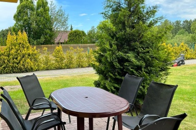 Apartament numer 1 - jeden z prywatnych taras&oacute;w