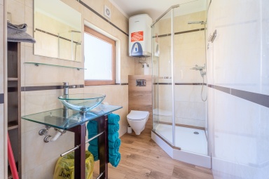 domek 2 sypialnie łazienka