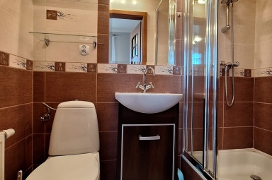 Pok&oacute;j 2 osobowy 1 piętro 8