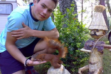 Wiewi&oacute;rka na śniadaniu