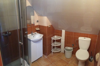 pok&oacute;j 3-osobowy | poddasze