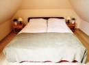 APARTAMENT 8 SYPIALNIA NA PODDASZU