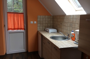 pok&oacute;j 3-osobowy | poddasze