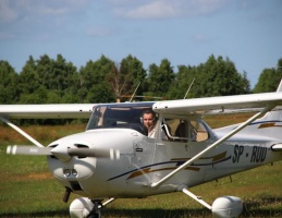 Loty widokowe nad Półwyspem Helskim - SKYDIVE HEL 