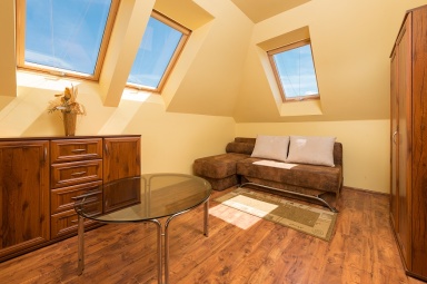 Pok&oacute;j nr 18 A