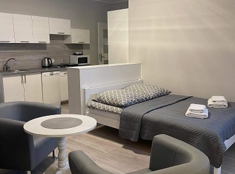 Róża Wiatrów Dębki Apartament nr 12-14 duży pokój z aneksem?v=1.0