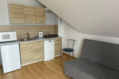 Apartament numer 3 - salon z aneksem kuchennym